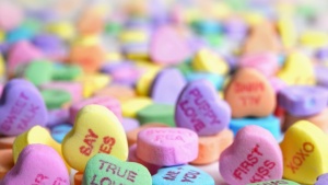 Doces em formato de coração para o Dia dos Namorados.