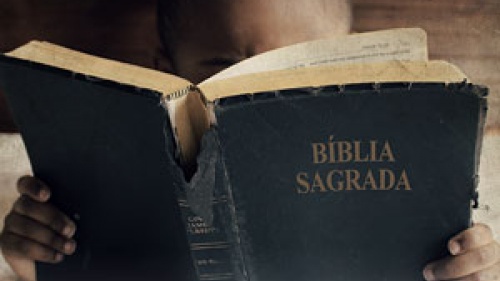 boy_reading-bible