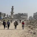 Deslocamento forçado de moradores da Faixa de Gaza.