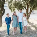 O Sábado é o dia da família. Esse é um dia em que podemos relaxar com nossos entes queridos e nos concentrar em nosso grande Criador. E também é um dia para se alegrar.