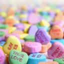 Doces em formato de coração para o Dia dos Namorados.