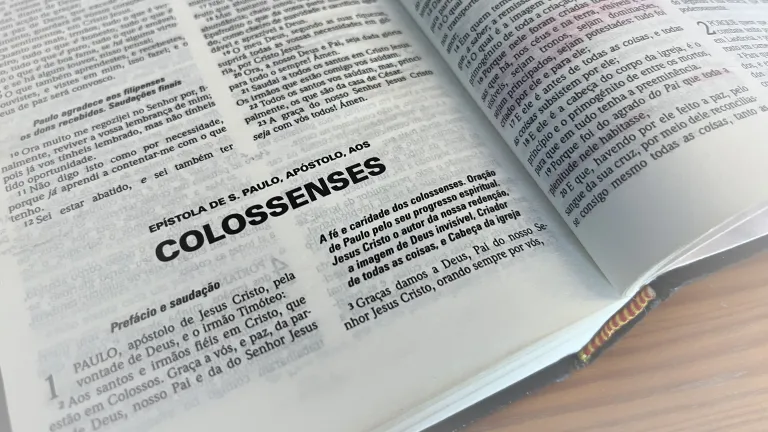 Colossenses 2:16 Mostra os Cristãos Gentios Guardarem os Dias Santos