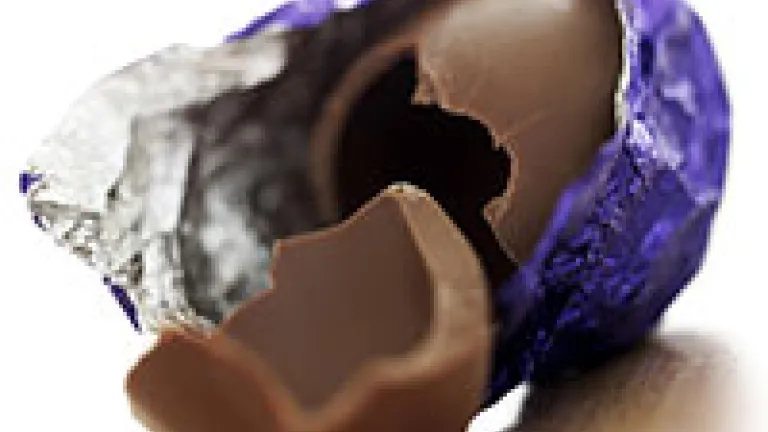 A Alternativa Bíblica para Domingo de Páscoa Chocolate egg