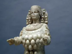 Uma estátua de Ártemis.